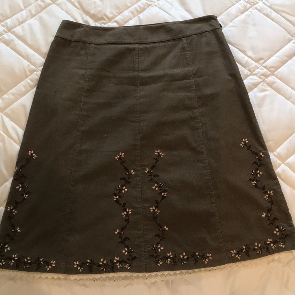 Janeville Skirt